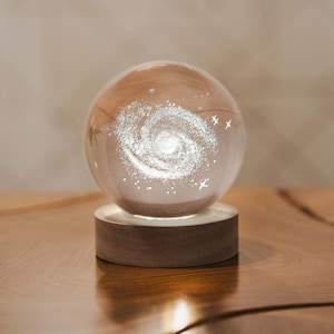 Night Light Galaxy Glass Ball 3D Sphere Magical Gift Idea for Room and Office Decor Custom Glass Sphere Lamp with Galaxy Effect