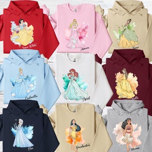 Sudadera de princesas Disney, sudadera con capucha para fiesta de cumpleaños de Disney, camiseta a juego para niñas Disney, Campanilla, Aurora, Rapunzel, Tiana, Moana, Bella imagen 1