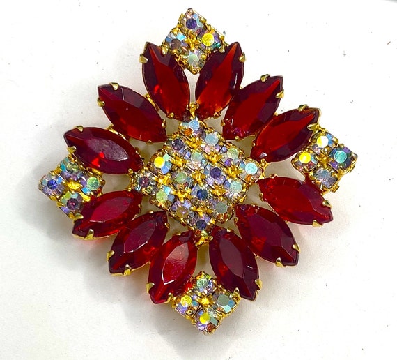 Beautiful Art Deco Ruby Red and AB Rhinestone Squ… - image 5
