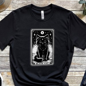T-shirt unisex con carta dell'oracolo del gatto stellare, magia, divinazione, famiglio della strega, gatto kawaii, carta dei tarocchi, maglietta della mamma del gatto, tema di Halloween, atmosfera da strega