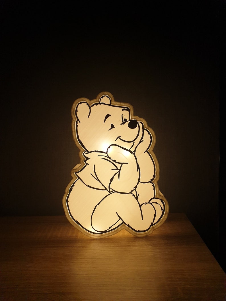 Winnie de Poeh nachtlampje, 3D kindernachtlampje, decoratief idee, babynachtlampje, kindercadeau, verjaardagscadeau, geboortecadeau, doop. afbeelding 1