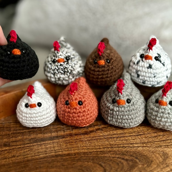 Mini crochet chicken, Chicken keychain, Small crochet chicken, chicken bag charm, Jeep chicken, Mini Amigurumi chicken, crochet keychain