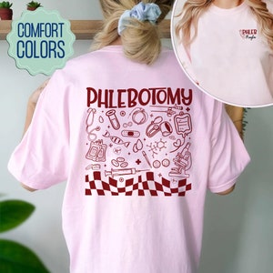 Camisa Flebotomia Tech Comfort Colors, Na Minha Era Flebotomista, Camisa Flebotomista Personalizada, Camisa Estudante de Enfermagem, Presente de Agradecimento a Enfermeiros