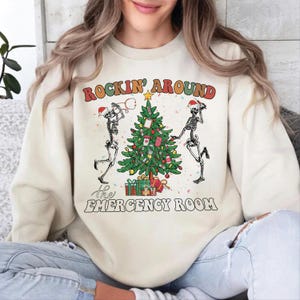 Sweat-shirt de Noël d'infirmière aux urgences, sweat-shirt squelette de Noël, cadeau ras du cou pour les services d'urgence, sweat-shirt technique des urgences, pull de Noël