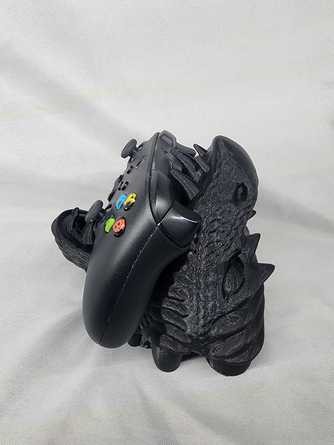 Dragon Head Controller Stand for the Dragon Loving Gamer to Hold Your ...