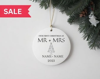 Primo ornamento sposato di Natale, regalo di nozze, ornamento sposato, il nostro primo Natale, regalo per gli sposi, ornamento Mr e Mrs, personalizzato