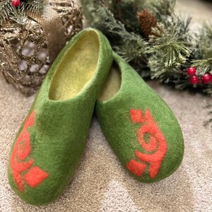 Handmade Felt100% slippers Cozy comfortable felt Valentine day gift Unique design Home style Warm foot support Eco-friendly materials Unique