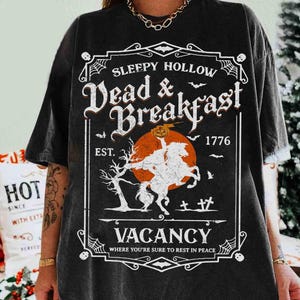 Camiseta Disney Headless Horseman Sleepy Hollow Dead and Breakfast Vacancy, camiseta Haunted Houses Mickey&#39;s Not So Scary Party, presente da Disneylândia