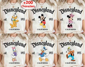 Pas Disney-shirt met alle personages aan, shirt Disneyland Est 1955, T-shirt Mickey & Friends, shirt Disney-groep, shirt Disney-familie, Disney-reis