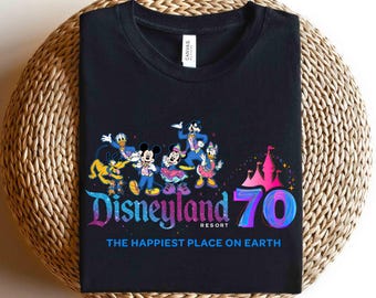 Disneyland 70-jähriges Jubiläum Shirt, Mickey Minnie 70 Jahre Magie Shirt, Disneyland glücklichster Ort auf Erden Shirt, Familienurlaubsreise