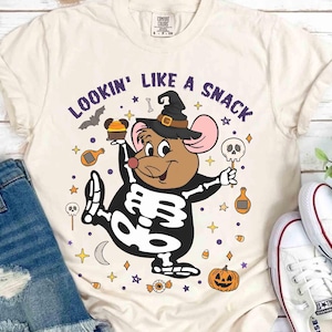 ガスガスマウスの骸骨がスナックのようなハロウィンシャツ、シンデレラのハロウィンTシャツ、ディズニーミッキーはそんなに怖くない、マジックキングダム旅行