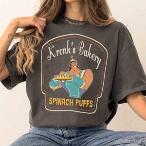 Funny Kronk&#39;s Bakery Spinach Puffs T-shirt, Disney Villains The Emperor&#39;s New Groove Matching Tee, Disneyland Family Holiday 2025 Trip