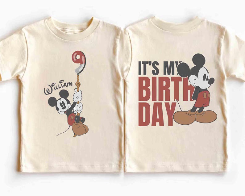 Pu&ograve; includere: T-shirt color crema per bambini piccoli con Topolino che tiene in mano un palloncino con il numero 9. Il nome "William" &egrave; scritto sopra Topolino. Il retro della maglietta dice "It's My Birthday" con Topolino.