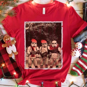Vintage Santa Stormtroopers Christmas Photos T-shirt, Funny Star Wars Xmas Party Tee, Disneyland Family Vacation Holidays 2025 Gift
