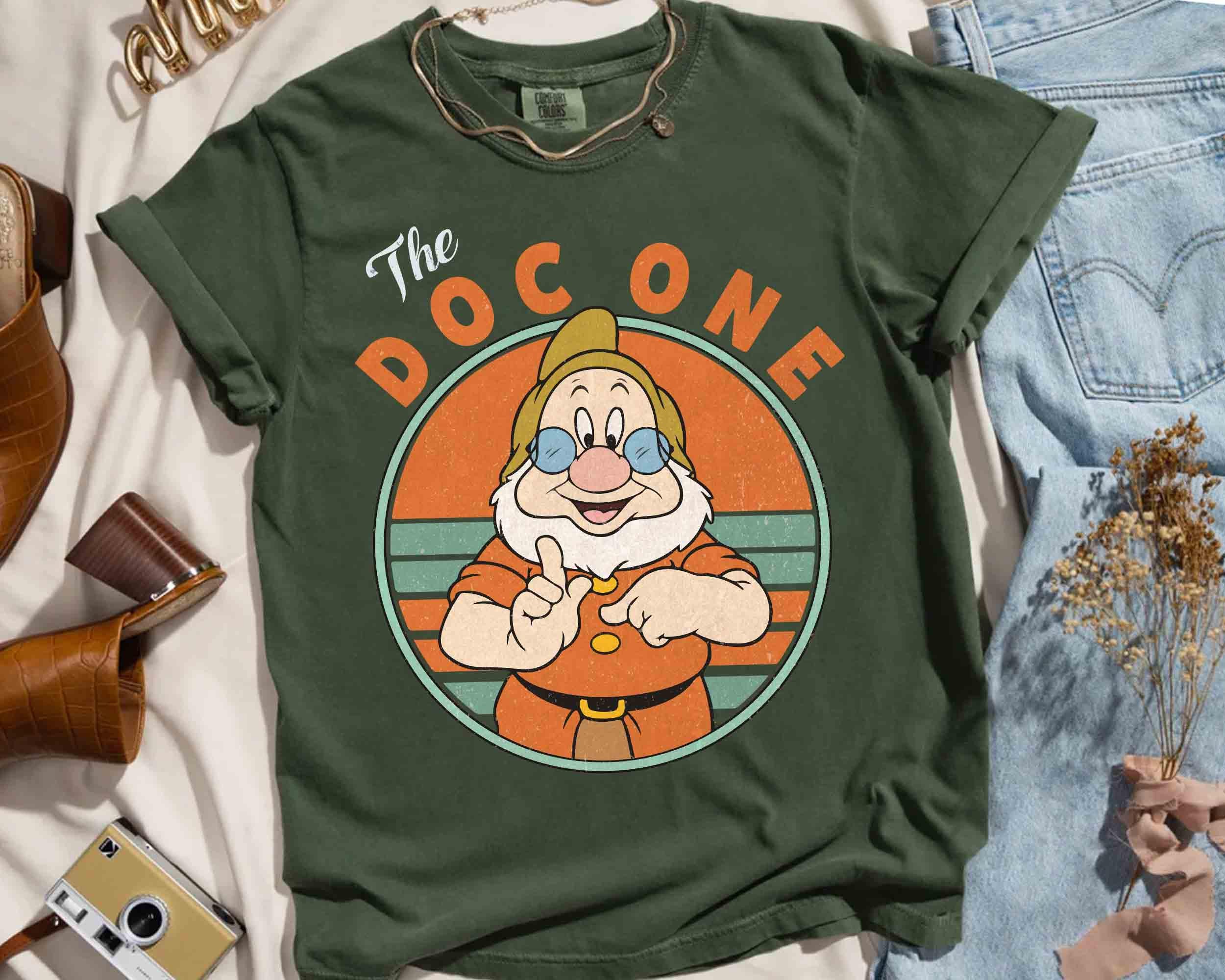 Retro 90s Vintage the Doc One T-shirt, Disney Snow White and Retro 90s Vintage the Doc One T-shirt, Disney Snow White and