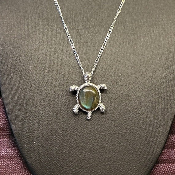 Beautiful Labradorite Crystal Silver Necklace | 925 Sterling Silver Necklace | Silver Crystal Necklace | Gift | With Gift Box