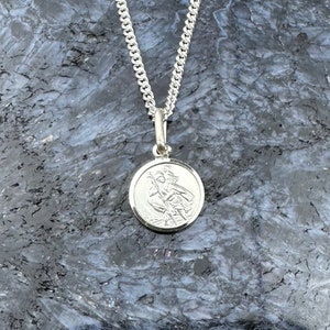 Sterling Silver 10mm St Christopher Pendant With Optional Engraving and Chain