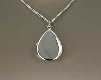 Médaillon en forme de larme en argent sterling avec chaîne et gravure en option