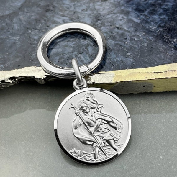 Sterling Silver 24mm St Christopher Keyring with Engraving Option, Saint Christopher Medal, Keychain,  Key Fob, Keepsake Gift