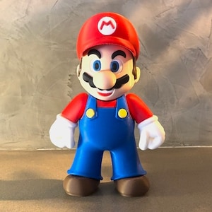 3D-gedruckter Super Mario – ikonischer Nintendo-Charakter – perfekt für Sammler und Videospielliebhaber – Höhe 18 cm