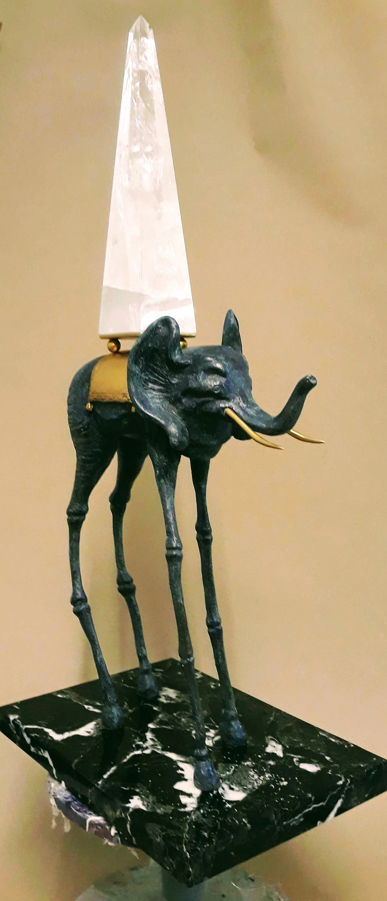 サルバドール・ダリ　宇宙象　フィギュア Amazon.co.jp: Kunst & Ambiente Surreal - モダンブロンズ