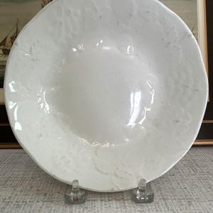 Wedgewood Strawberry and Vine Bowls - Etsy