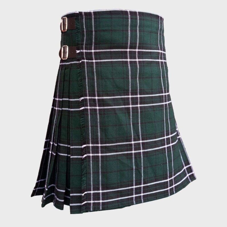 MacLean of Duart Hunting Tartan Polo Shirt - Royal Coat Of Arms Style