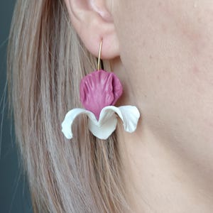 Iris earrings.