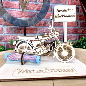 Simson S51 Holzmodell – Geldgeschenk Moped | Personalisiertes DDR Geschenk für Männer und Oldtimer Fans