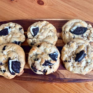 Oreo Cheesecake Cookies