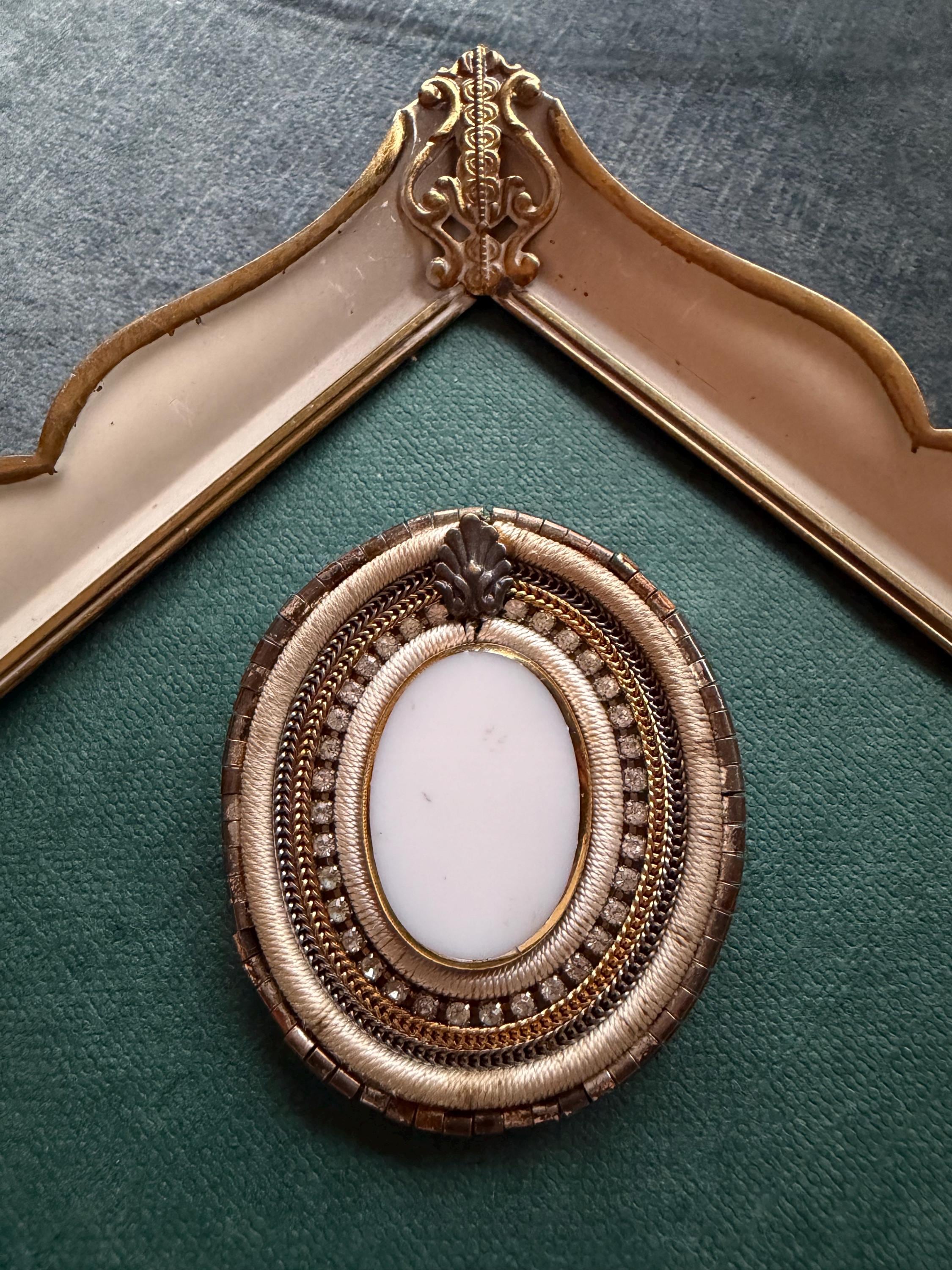 Langani Brooch - Etsy Finland