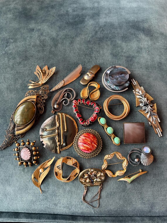 Vintage Brown Brooch Rectangular Marbled Resin Pi… - image 5