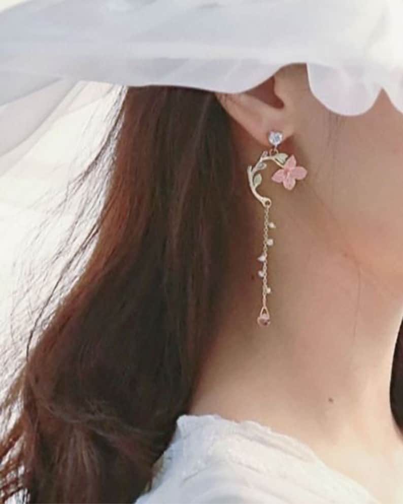2 Pcs Women Chinese Style Enamel Flower Earrings
