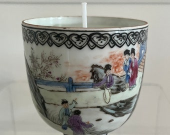 Chinese Famille Rose teacup candle