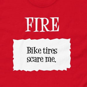 Fire Taco Bell Sauce Päckchen &#39;Fahrradreifen erschrecken mich.&#39; Halloween Kostüm Herren klassisches T-Shirt