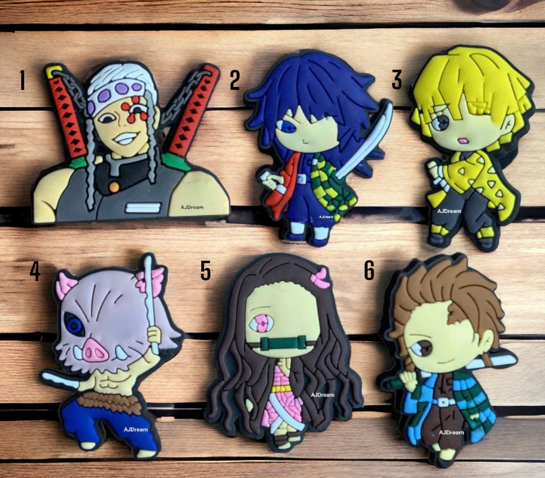 DEMON SLAYER HASHIBIRA Inosuke Zenitsu Agatsuma Kamado Tanjiro Badge