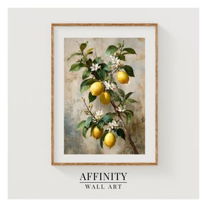 Könnte beinhalten: Gerahmter Kunstdruck mit einem Zitronenbaumzweig mit reifen gelben Zitronen und weißen Blüten. Das Kunstwerk hat einen Vintage-Stil mit neutralem Hintergrund. Der Text "AFFINITY WALL ART" ist unten zu sehen.