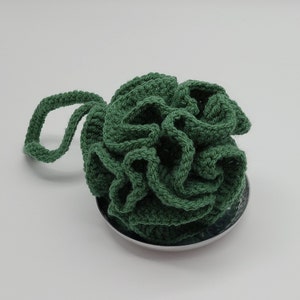 Crochet pattern bath and shower sponge
