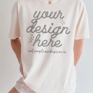 Comfort Colors Mockup | Ivory Comfort Colors C1717 Mockup | Model Mockup | Trendy Mockup | Boho Mockup | Oversized Shirt Mockup | Tshirt