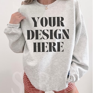 Ash Grey Gildan 18000 Sweatshirt Mockup Western Mock Up Ash Gray Sweater Trendy Oversized Crewneck Real Model Boho Aesthetic Coastal Cowgirl