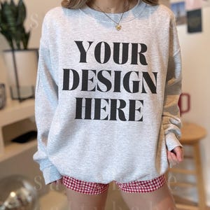Ash Grey Gildan 18000 Sweatshirt Mockup Western Mock Up Ash Gray Sweater Trendy Oversized Crewneck Real Model Boho Aesthetic Coastal Cowgirl