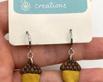 Pendientes de bellota / Pendientes de arcilla polimérica / Hechos a mano, divertidos, únicos, lindos, coloridos, peculiares, tontos, graciosos, novedosos / Regalo para ella