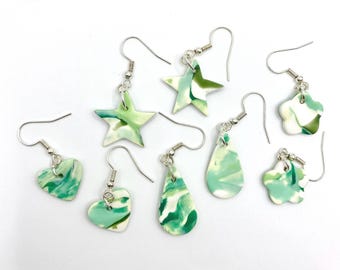 Colección de pendientes Marbled Forest / PENDIENTES DE ARCILLA POLIMÉRICA / Hechos a mano, divertidos, únicos, lindos, coloridos, bonitos, impresionantes, hermosos, hermosos