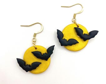 Pendientes de murciélago y luna / Pendientes de arcilla polimérica / Hechos a mano, divertidos, únicos, bonitos, coloridos, originales, graciosos, divertidos, novedosos / Regalo para ella