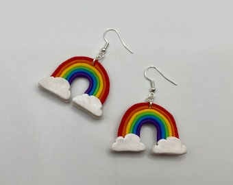 Boucles d'oreilles arc-en-ciel avec nuages