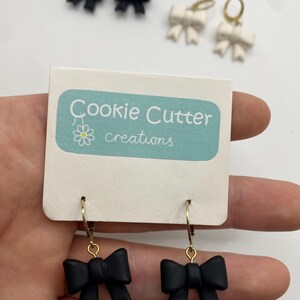 ボウ ハギー | ポリマー クレイ イヤリング | 手作り、楽しい、ユニーク、かわいい、カラフル、風変わり、おどけた、面白い、斬新 | 彼女への贈り物