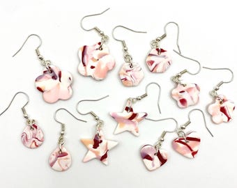 Colección de pendientes de rosa jaspeada / PENDIENTES DE ARCILLA POLIMÉRICA / Hechos a mano, divertidos, únicos, lindos, coloridos, bonitos, impresionantes, hermosos, hermosos