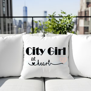 Fille de la ville au coeur Svg, Broadway Babe Svg, Svg fille de Broadway, grande ville, Svg Boho, Svg positif, Svg de fille de la ville, SVG/DXF/Eps/Png/JPEG