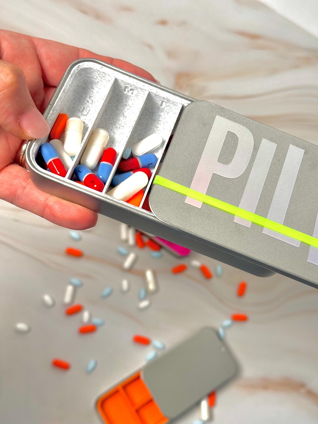 Cute Weekly Pill Organizer Travel Medicine Stoage Tin RX Custom Med ...