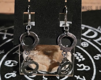 Handcuff earrings